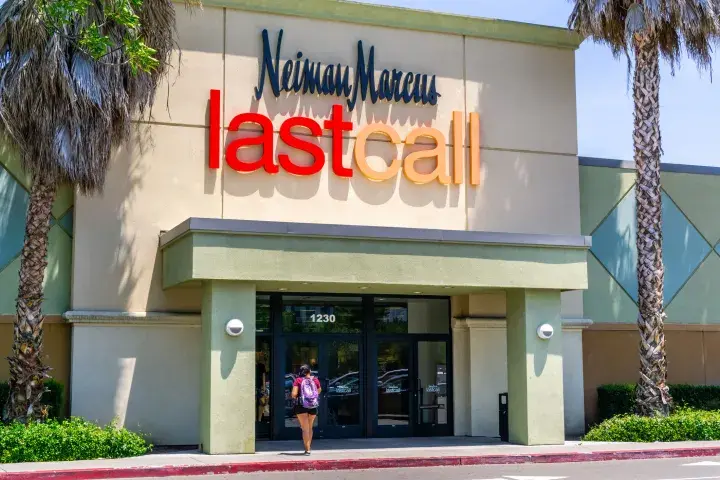 While COVID-19 provided the final push to propel Neiman Marcus into a Chapter 11 filing, a long history of leveraging up gave our subscribers ample time to reduce exposure to this retail giant.
